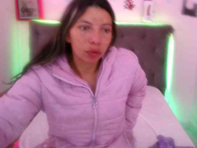 queenabril webcam