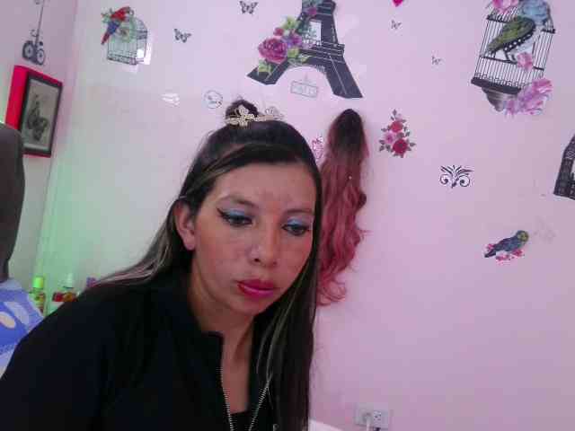 queenabril webcam