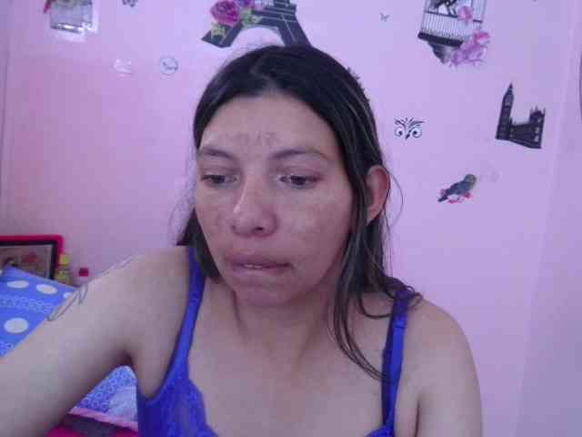 queenabril webcam