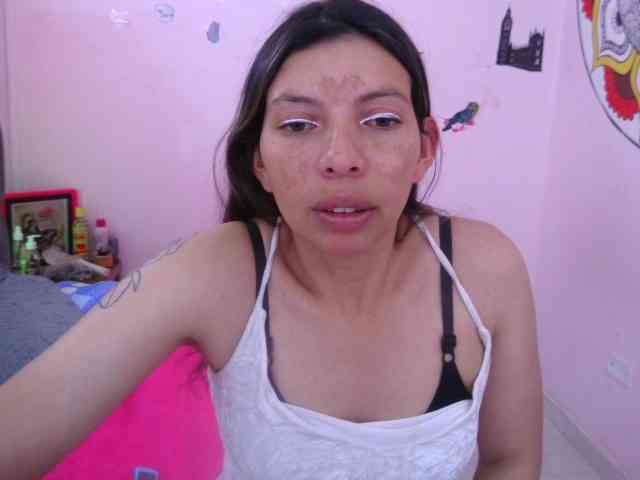 queenabril webcam