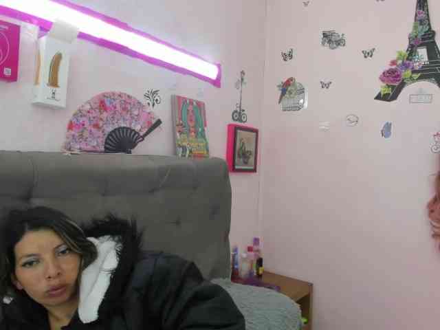 queenabril webcam