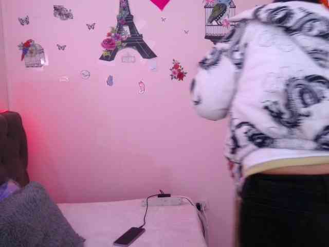 queenabril webcam
