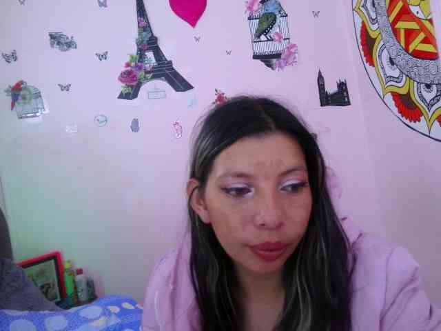 queenabril webcam