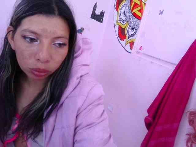 queenabril webcam