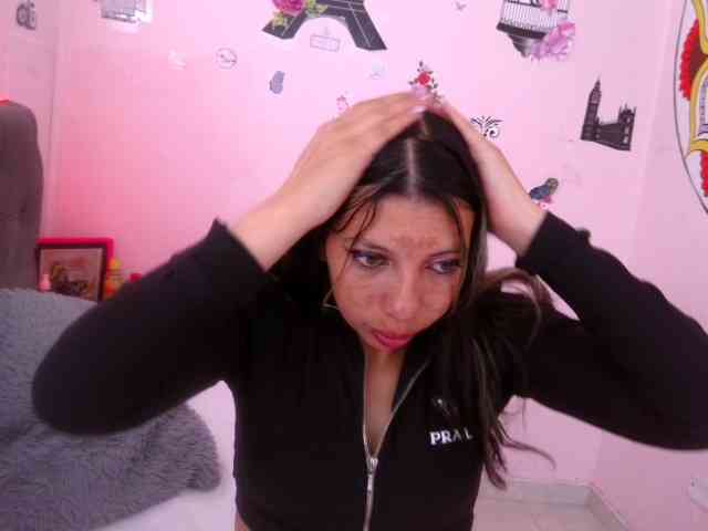 queenabril