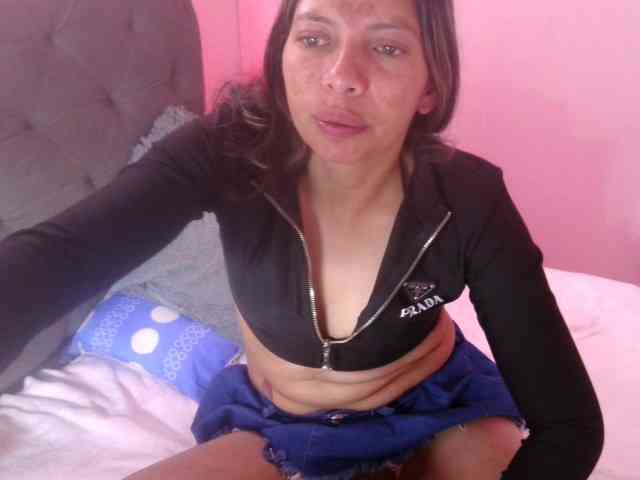 queenabril webcam