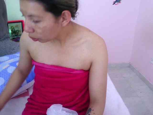 random chat cam Queenabril