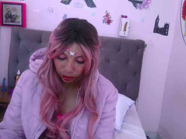 queenabril webcam