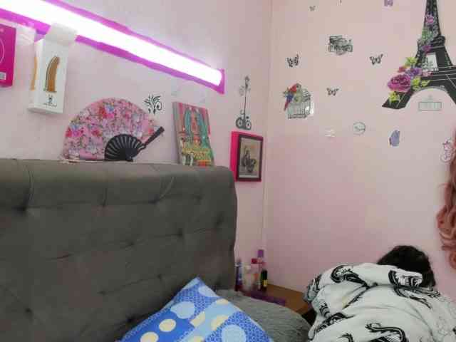 queenabril webcam