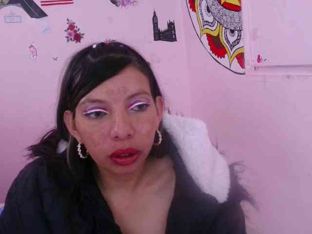 queenabril webcam
