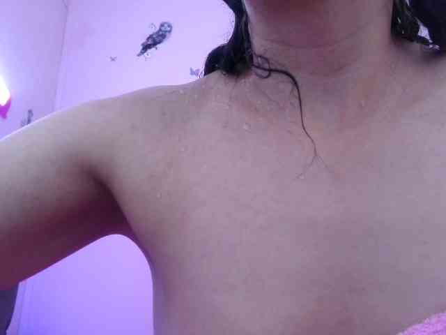 queenabril webcam