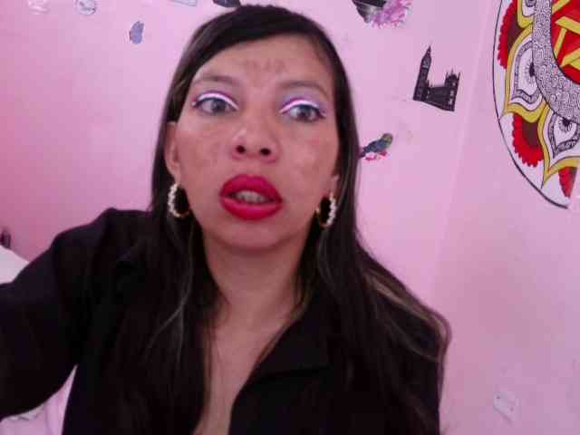 queenabril webcam