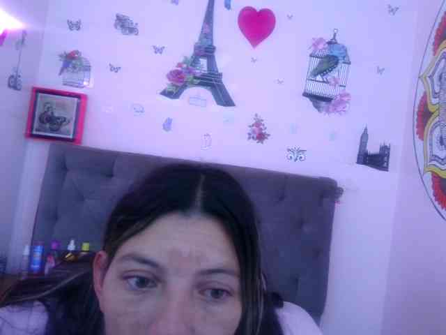 queenabril
