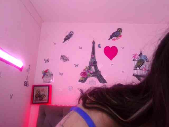 queenabril