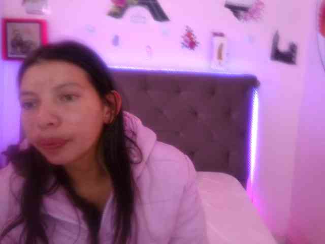 queenabril webcam