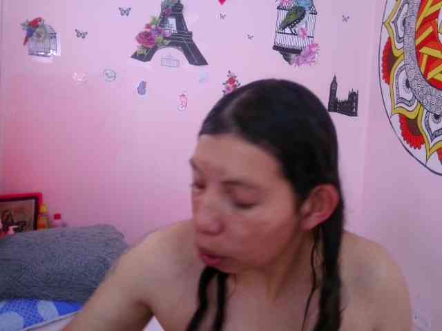 queenabril webcam