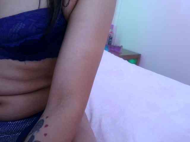 queenabril webcam