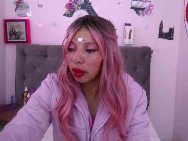 queenabril webcam