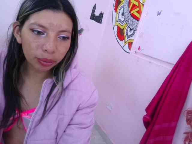 queenabril webcam