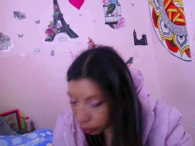 queenabril webcam