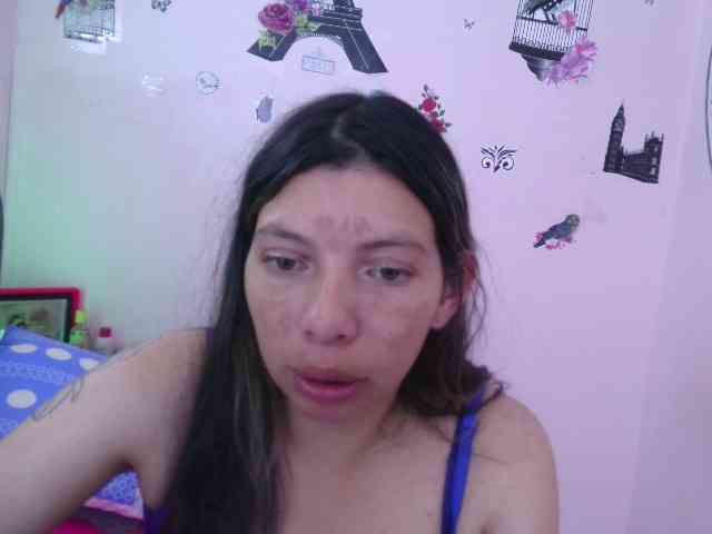 queenabril webcam