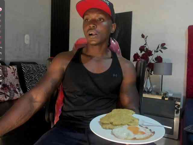 DannSmmith DannSmmith