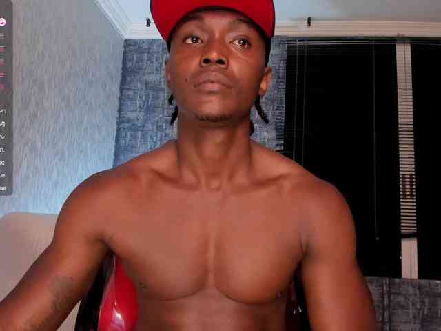 DannSmmith DannSmmith