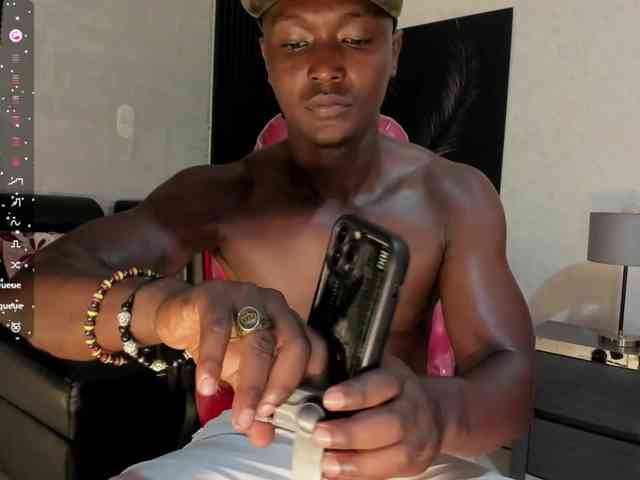 DannSmmith DannSmmith