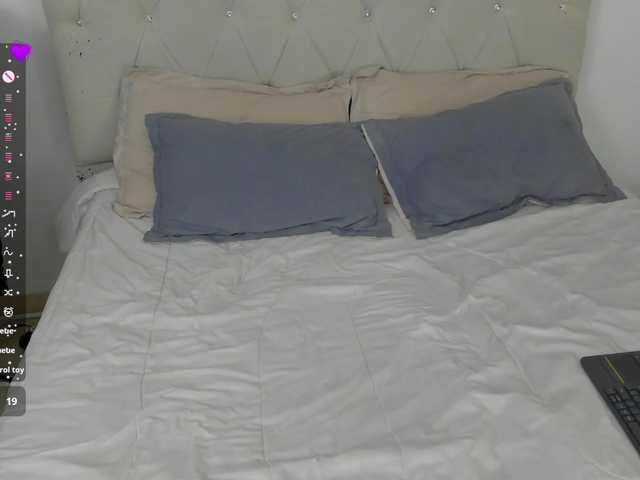 KateMessy1's BongaCams show and profile