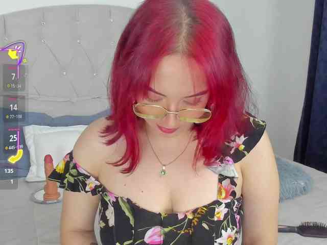 KateMessy1 webcam