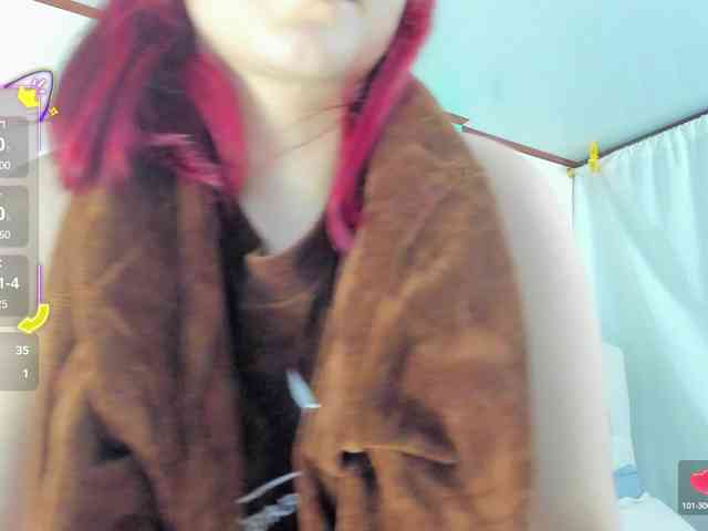 KateMessy1 webcam