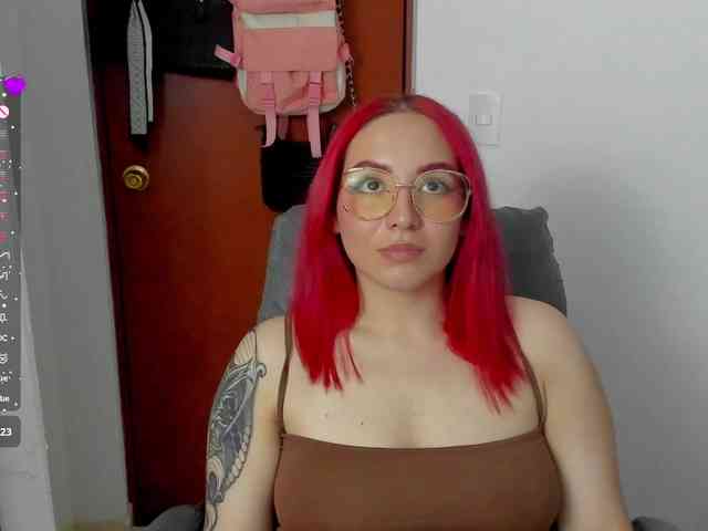KateMessy1 webcam