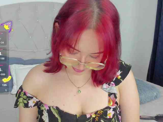 KateMessy1 webcam