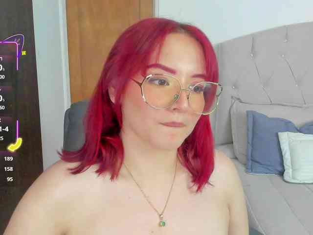 KateMessy1 webcam
