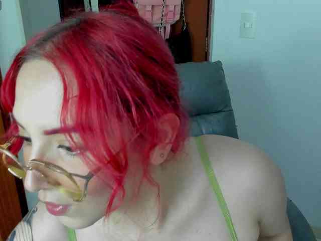 KateMessy1 KateMessy1