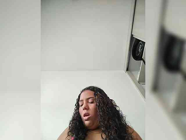 Greatassgoddess webcam