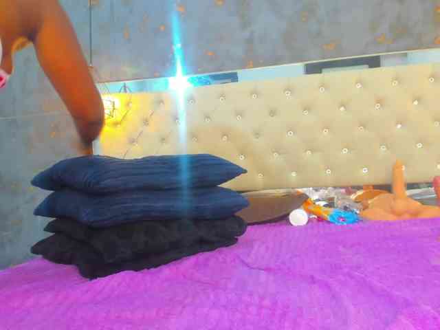godessebony webcam