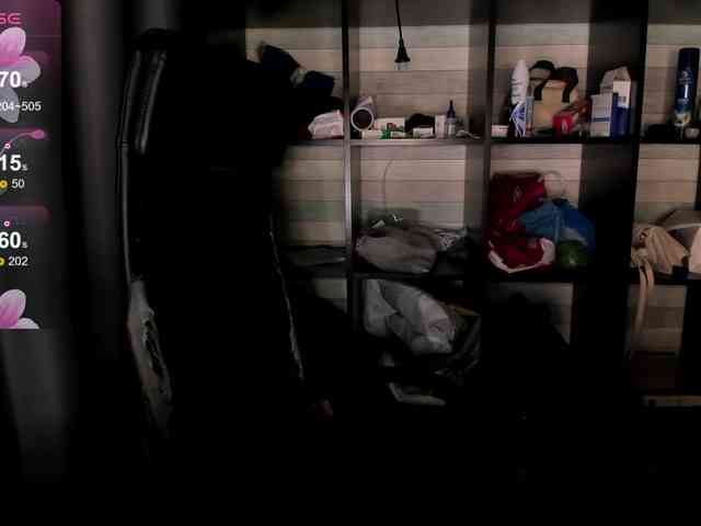Molly--Rosee webcam
