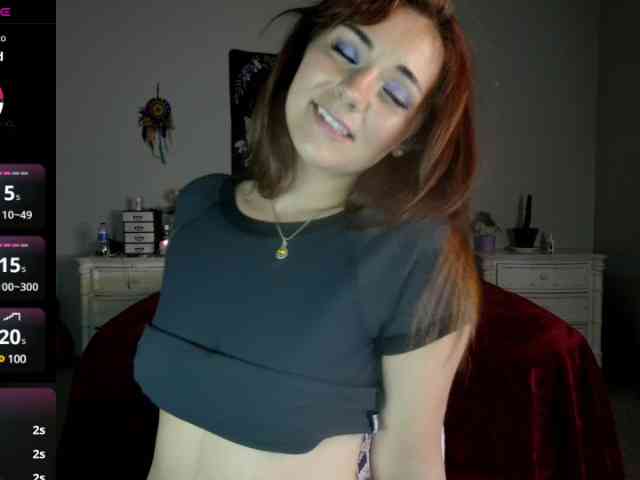 Ch3rryBrat webcam