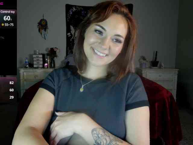 Ch3rryBrat webcam