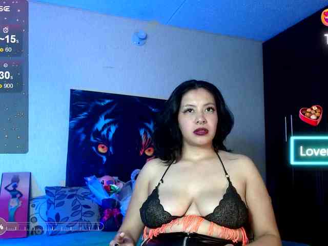 Dark-Velvet webcam