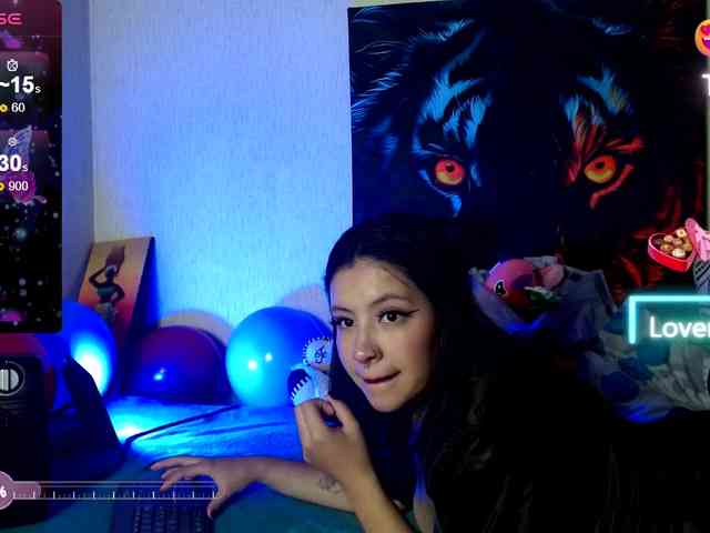 Dark-Velvet webcam