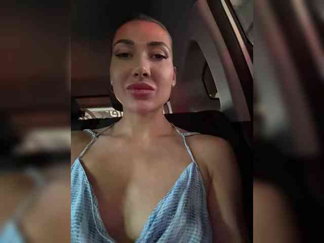 online cam fun Rarini