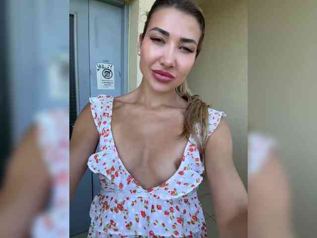 online nude chat Rarini