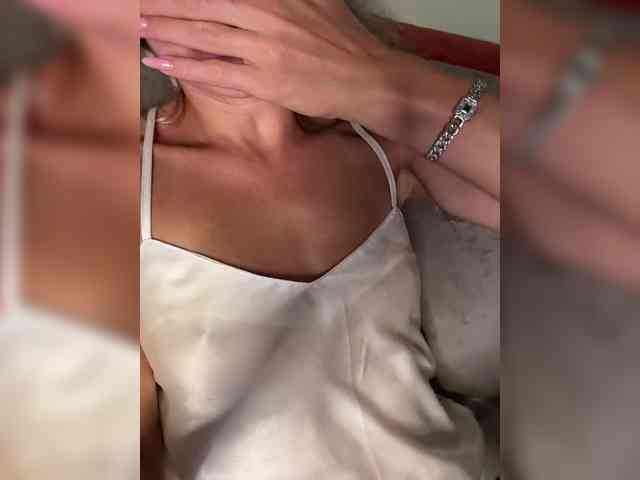 Rarini Live Webcam on BongaCams Rarini Live Webcam on BongaCams