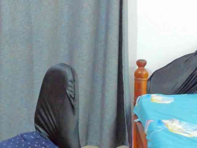 Belinda97 webcam