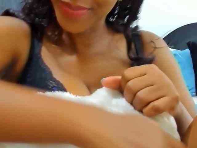 Belinda97 webcam