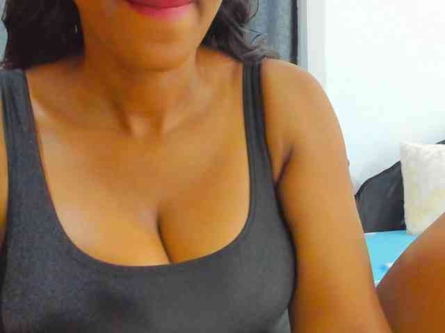 Belinda97 webcam