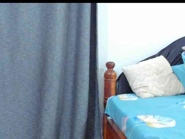 Belinda97 webcam