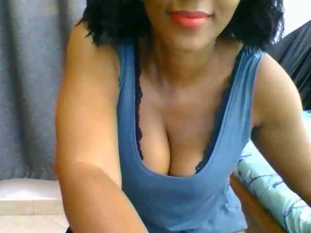 Belinda97 webcam